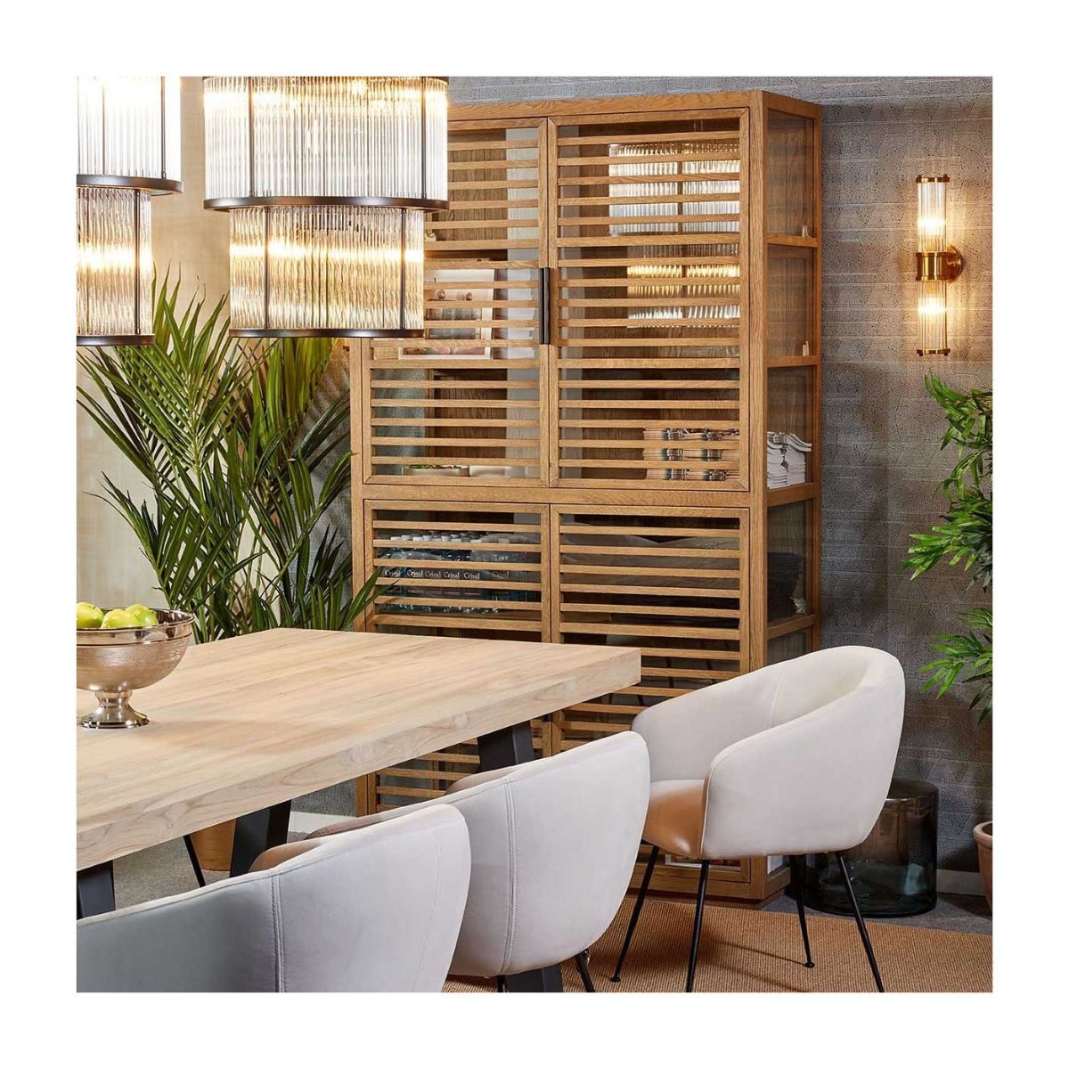 Vitrina de Roble con Puertas de Listones - Imagen 5