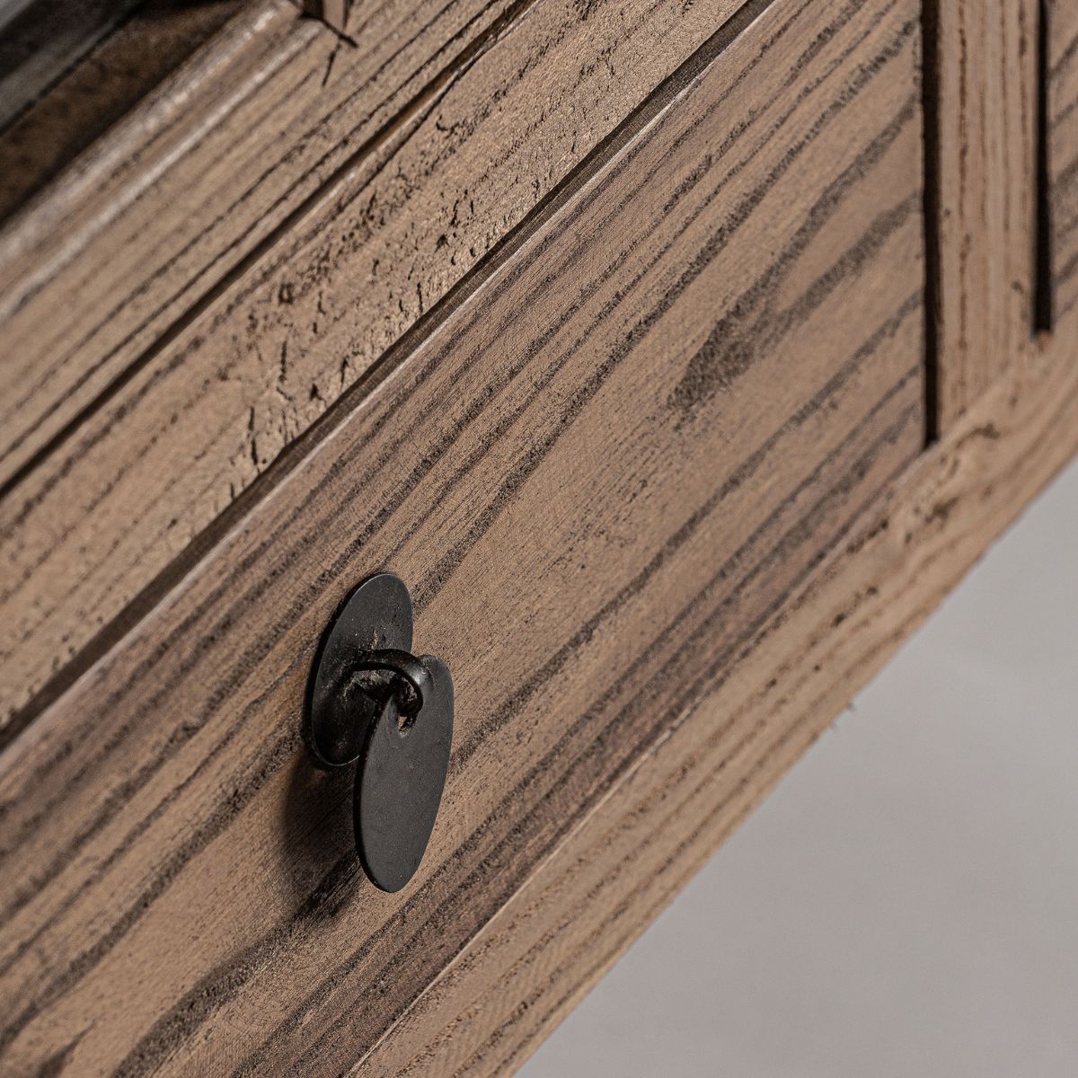 Vitrina de Madera de Olmo con Puertas Acristaladas y Cajones - Imagen 7