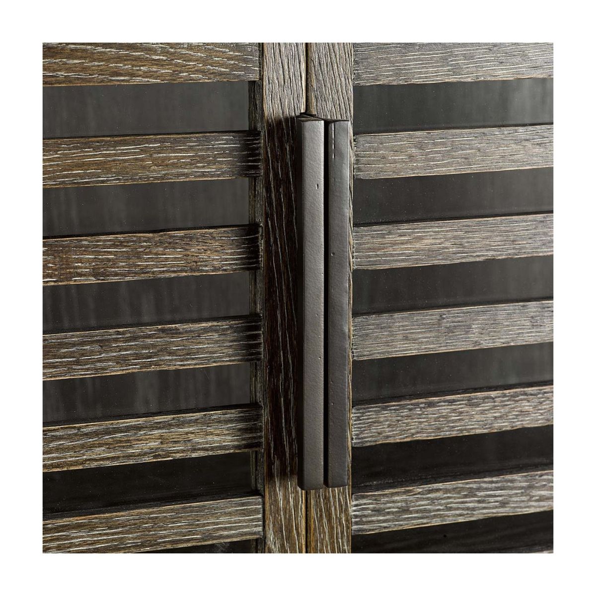 Vitrina de Roble Grisáceo con Puertas de Listones y Base de Metal - Imagen 4